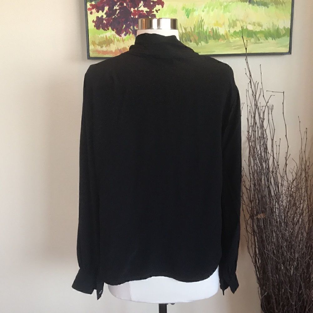 Karen Kane Blouse   - Picture 6 of 9